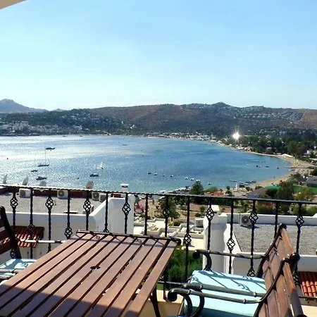 Flat With Sea Wiew *